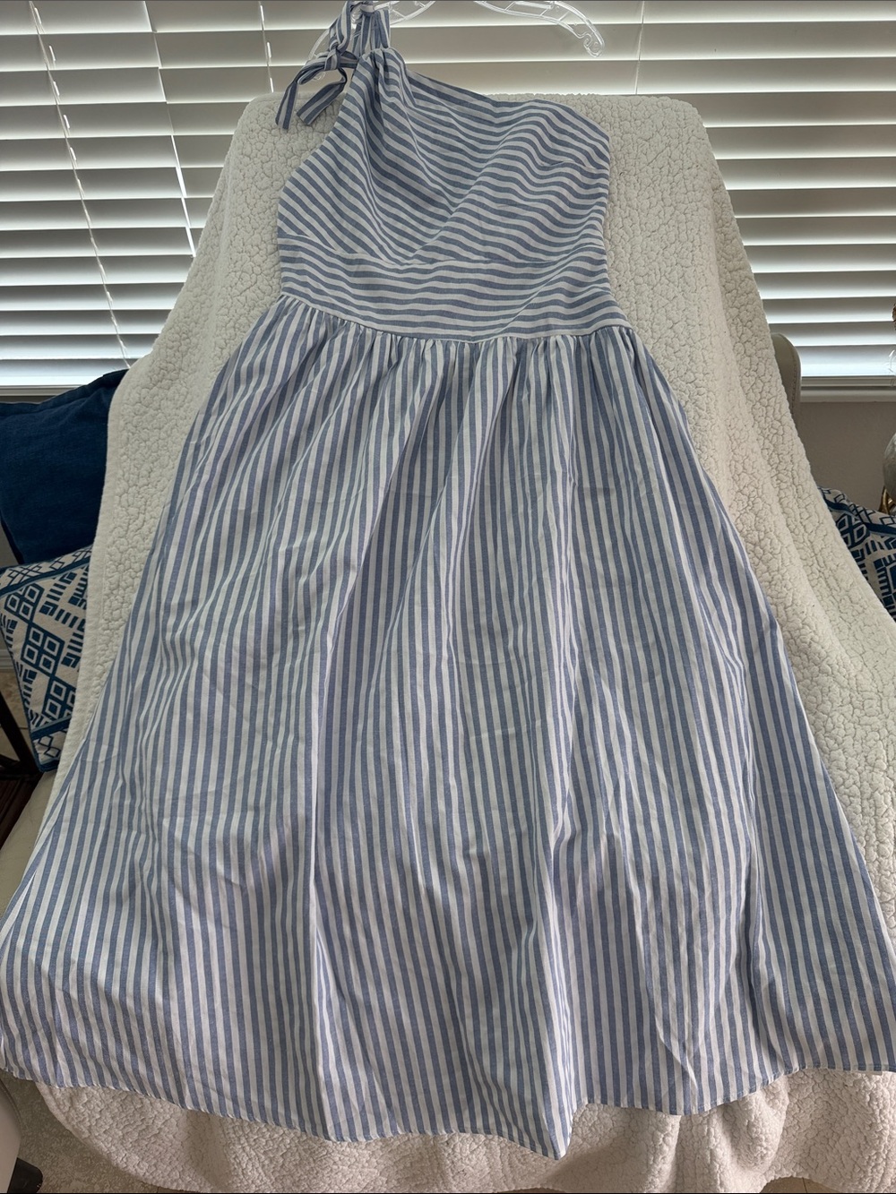 Commense One-Shoulder Blue and White Striped Midi Dress - Picture 3 of 7
